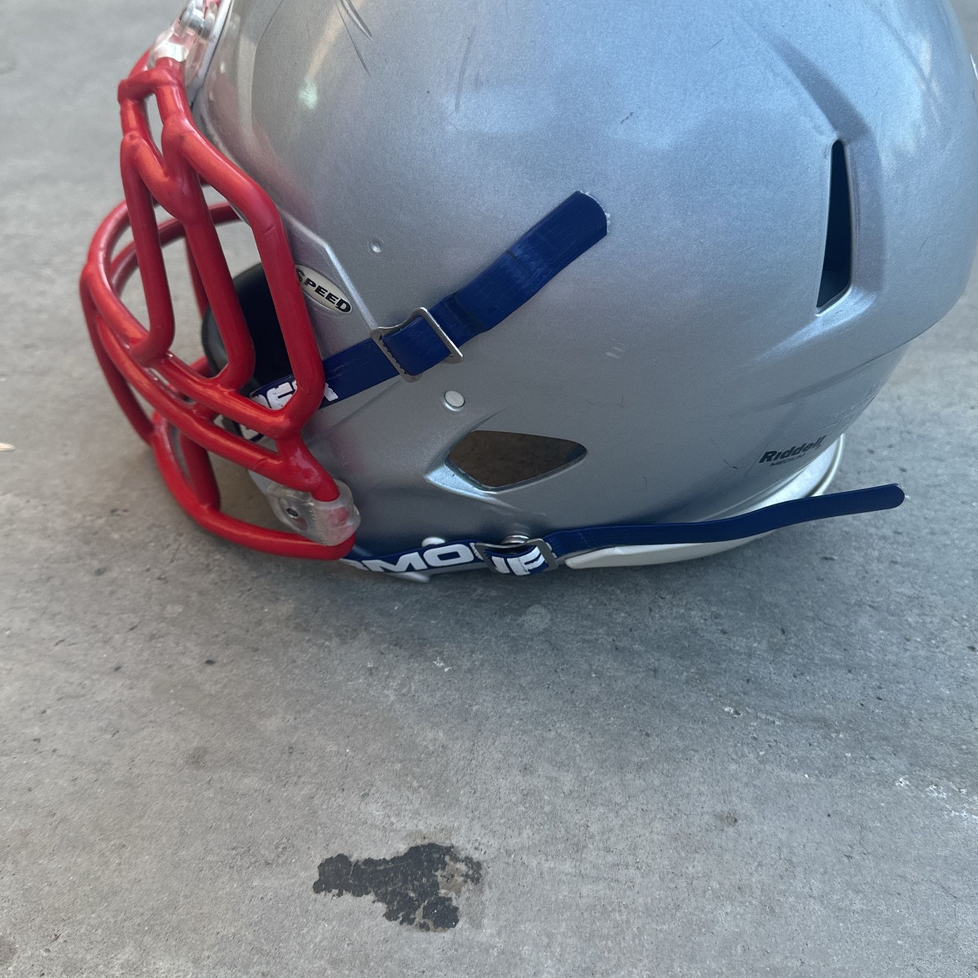 Sports Recruit Schutt Recruit Hybrid Youth Football Helmet Schutt Recruit  Hybrid Youth Football Helmet Size Large, image size:1920x1920