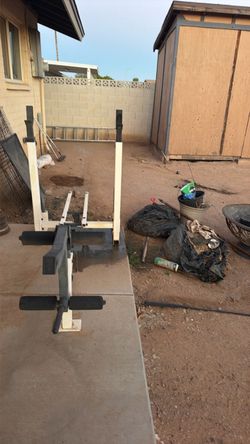 Free weight bench
