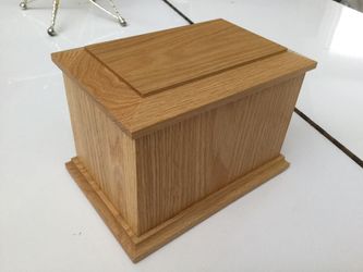 New Pet Urn
