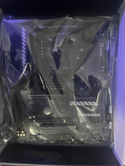 MSI B550 Tomahawk Motherboard