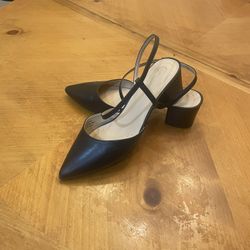 Casual-Dressy Block Heel Shoes