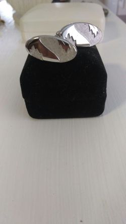 Vintage men's cufflings