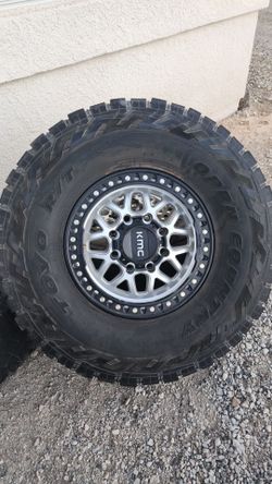KMC 17s Chevy 8 lug 37s