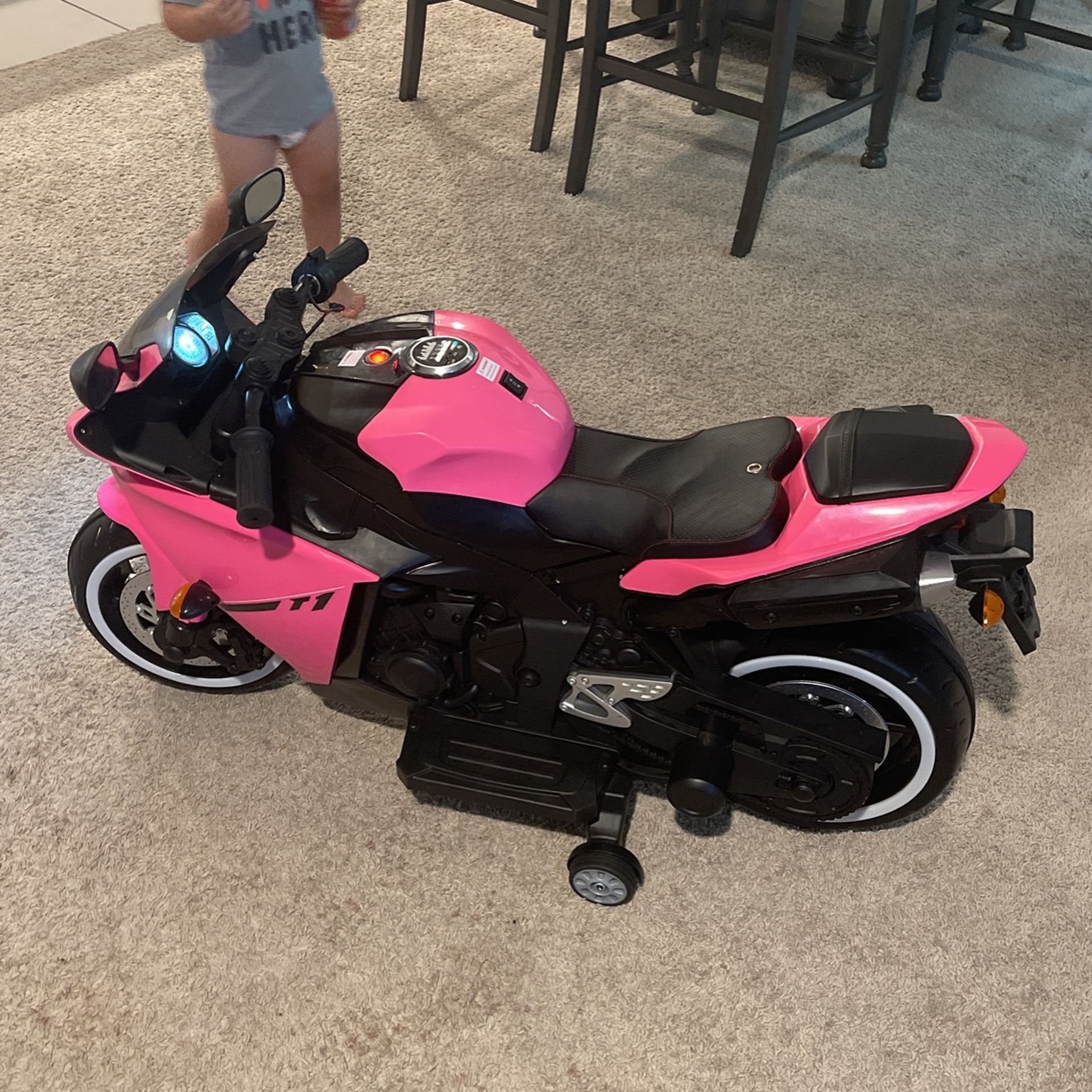 Kids Play Motorcycle 