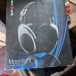 Spider Studio Headphones 