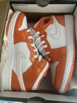 Air Jordan 1 MID SE (GS)