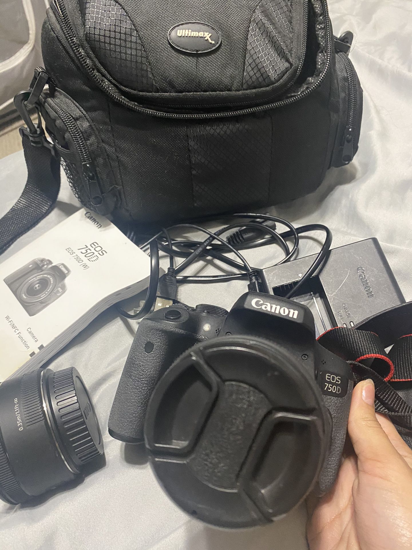 Canon t6i with bundle and lenses (PRICE IS FIRM)
