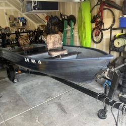 1979 SHLR   (14ft) BOAT And TRAILER
