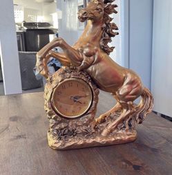 Horse vintage clock