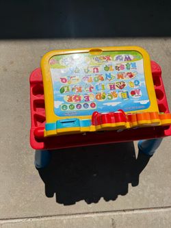 VTech Touch & Learn Activity Desk Deluxe