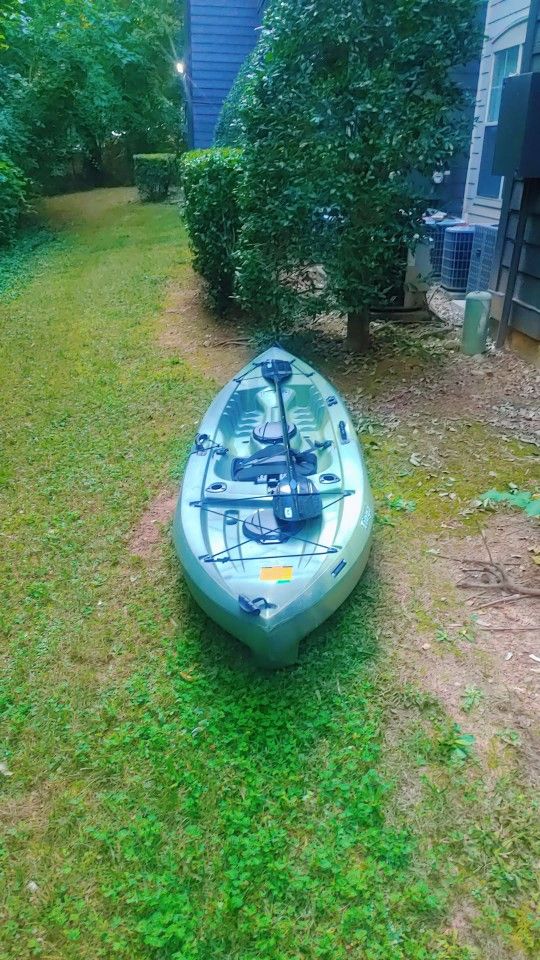 10 Ft Tioga Fishing Kayak