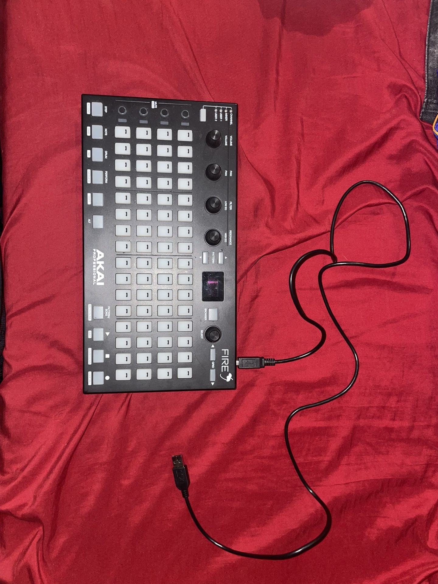 Akai Professional Fire