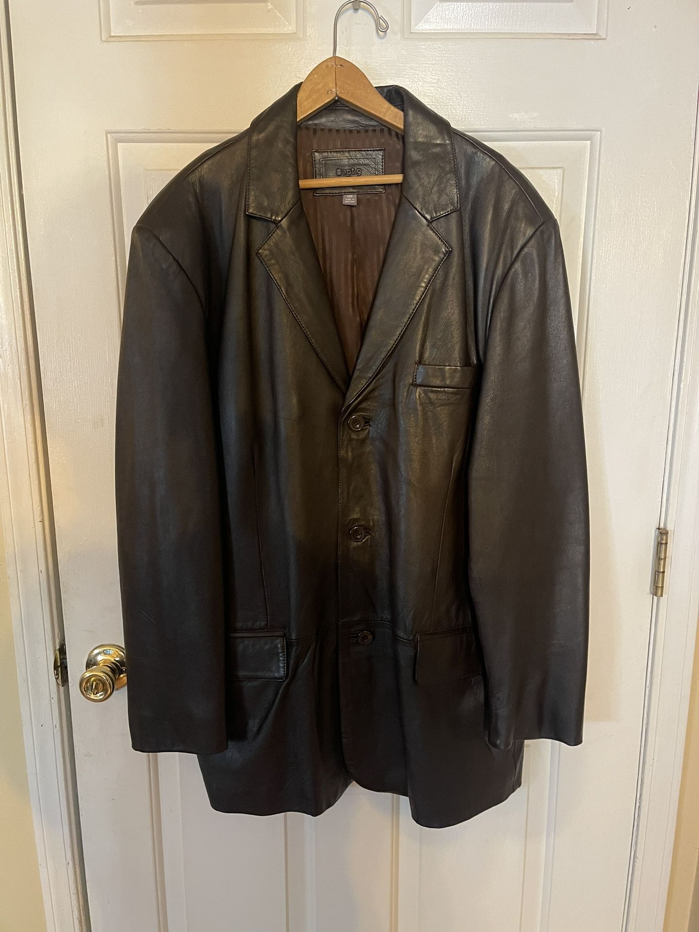 Men’s butter soft brown leather jacket