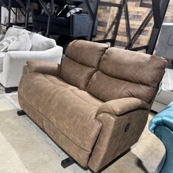 Lazy boy Reclining Loveseat