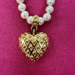 Rare Find - Vintage MONET Heart & Pink Pearls Necklace