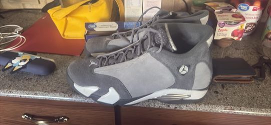 Flint gray Jordan 14