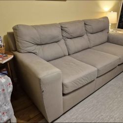 Free Sofa