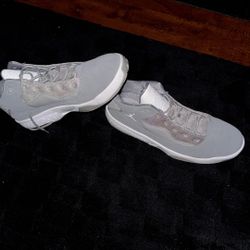 Jordan’s Grey Size 13
