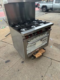 6 burners Vulcan stove