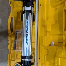 LL300N Spectra Leveling Laser Kit