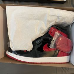 Nike Air Jordan 1 Patent Breds Size 9.5