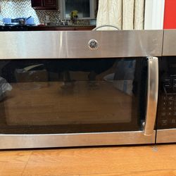 $20 - Microwave 
