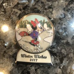 Collectible Disney Christmas Winter Wishes Snow Globe 2017 Pin.  Featuring Minnie Mouse .  Size 1 1/2 inches long and 1 1/4 inches wide.  Limited edit