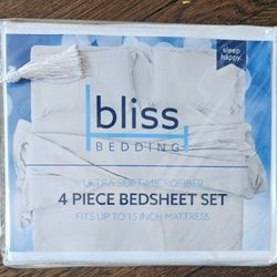 Brand New BLISS QUEEN Size Set Of Sheets