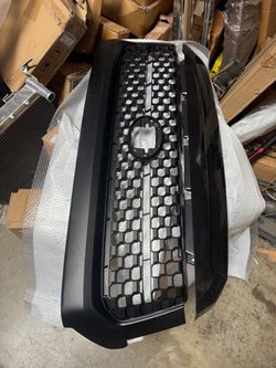Toyota Tundra 2014-2021 Black Hood Bulge Molding Front Grille Matte Frame Mesh grill