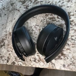 PS4 Headset Wireless USB Drive With It