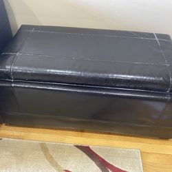 Ottoman turns into a Table 