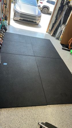 4 Heavy-Duty Horse Stall Mats – 4’ x 6’ x 3/4” Rubber Gym Mats