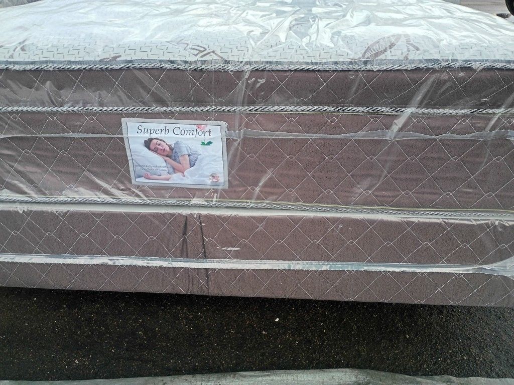 Brand New Queen Size Pillowtop Mattress Included Box Spring Free Delivery Depends On Location 