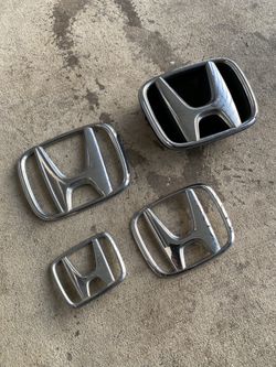 Honda And Toyota And Hyundai Vehicle signs