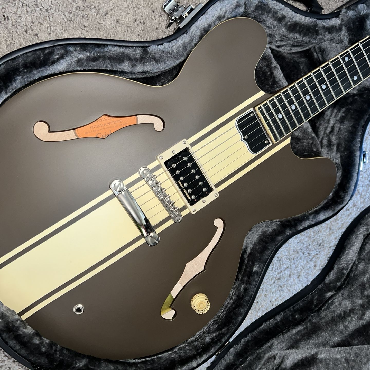 Tom Delonge Signature Epiphone ES-333 Guitar Blink-182 for