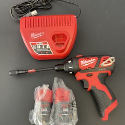 M12 Drill, Batteries & Charger 