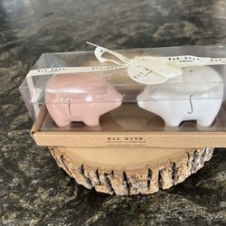 Rae Dunn Oink Salt Pepper