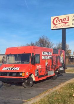 Pizza Food Truck – Runs Great – 2 Working Ovens
