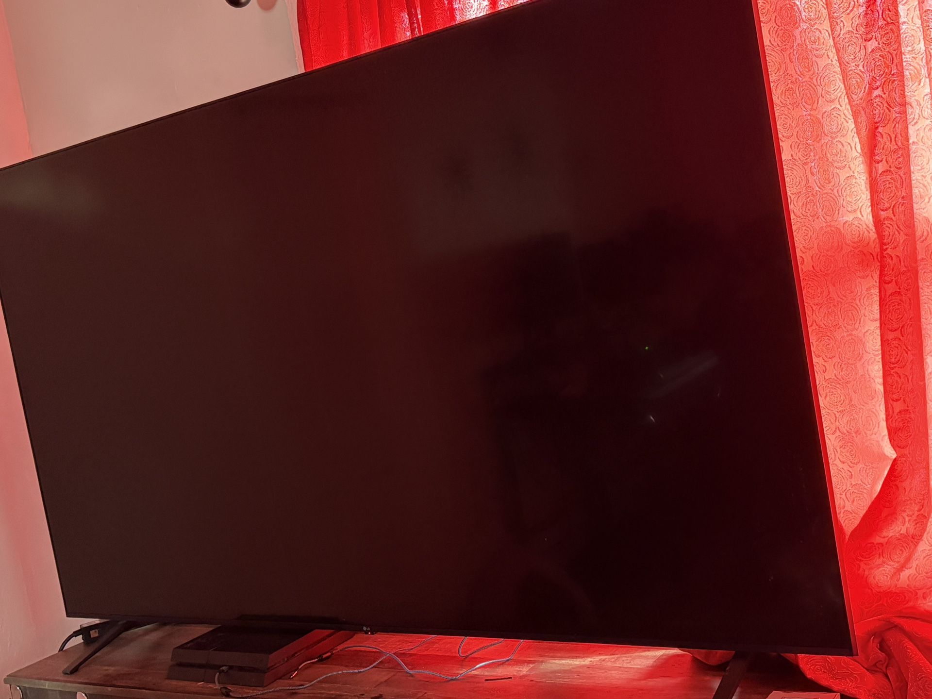 82 Inch Smart Tv