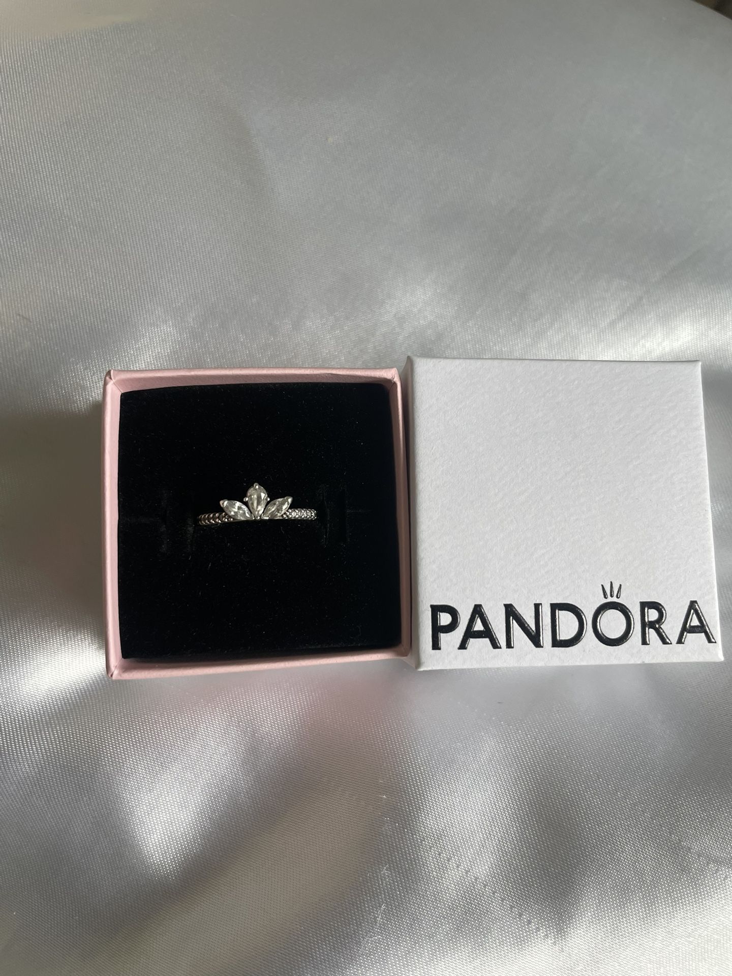 Pandora Ring Size 7