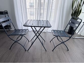 Patio table and chair set