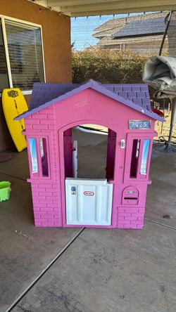 Little Tikes play house