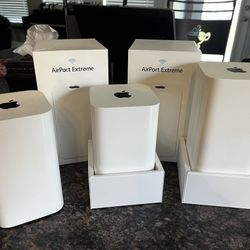 3 Apple AirPort Extremes