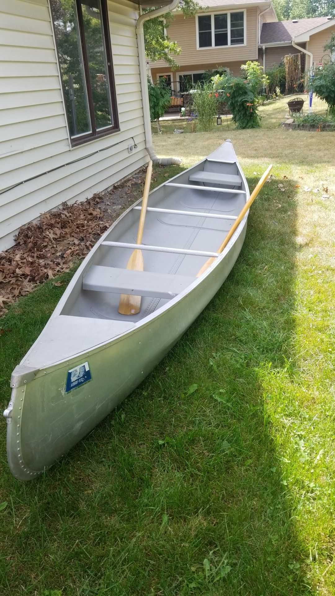 Michicraft Canoe, Model: T-17