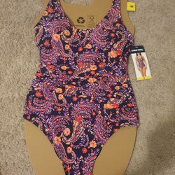 Pickup From LebanonTN 37087.Brand New Women Swimsuits..excellent Condition 