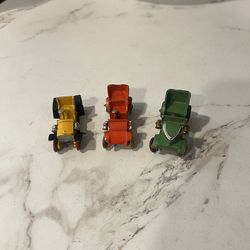 1950’s or 1960’s Vintage Metal Diecast Toy Cars