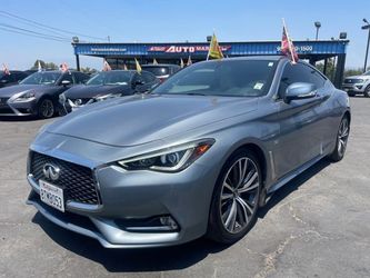 2017 INFINITI Q60