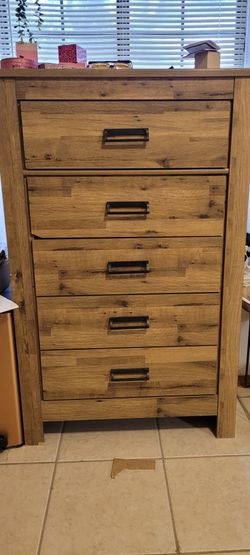 3 piece wood dresser set