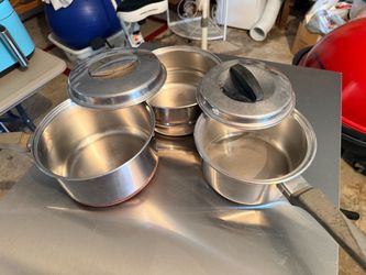 Vintage Stainless Steel Saucepan Set – 3 Pots + 2 Lids – $25