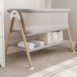 Newton Baby Essential Bassinet